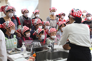 ZEN-NOH parent-child cooking classes